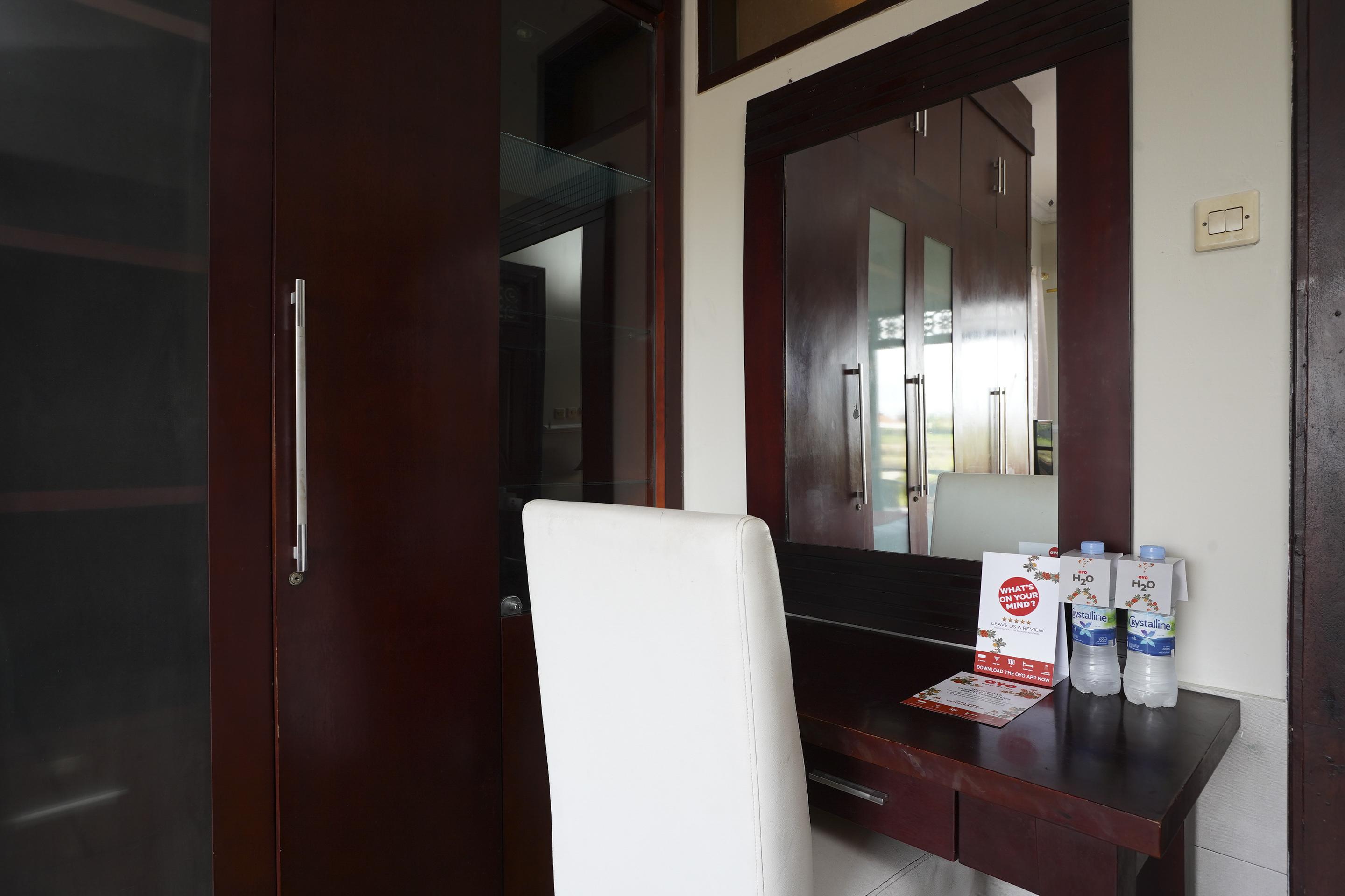 Oyo 2321 Griya Shanti Homestay Ketewel Εξωτερικό φωτογραφία