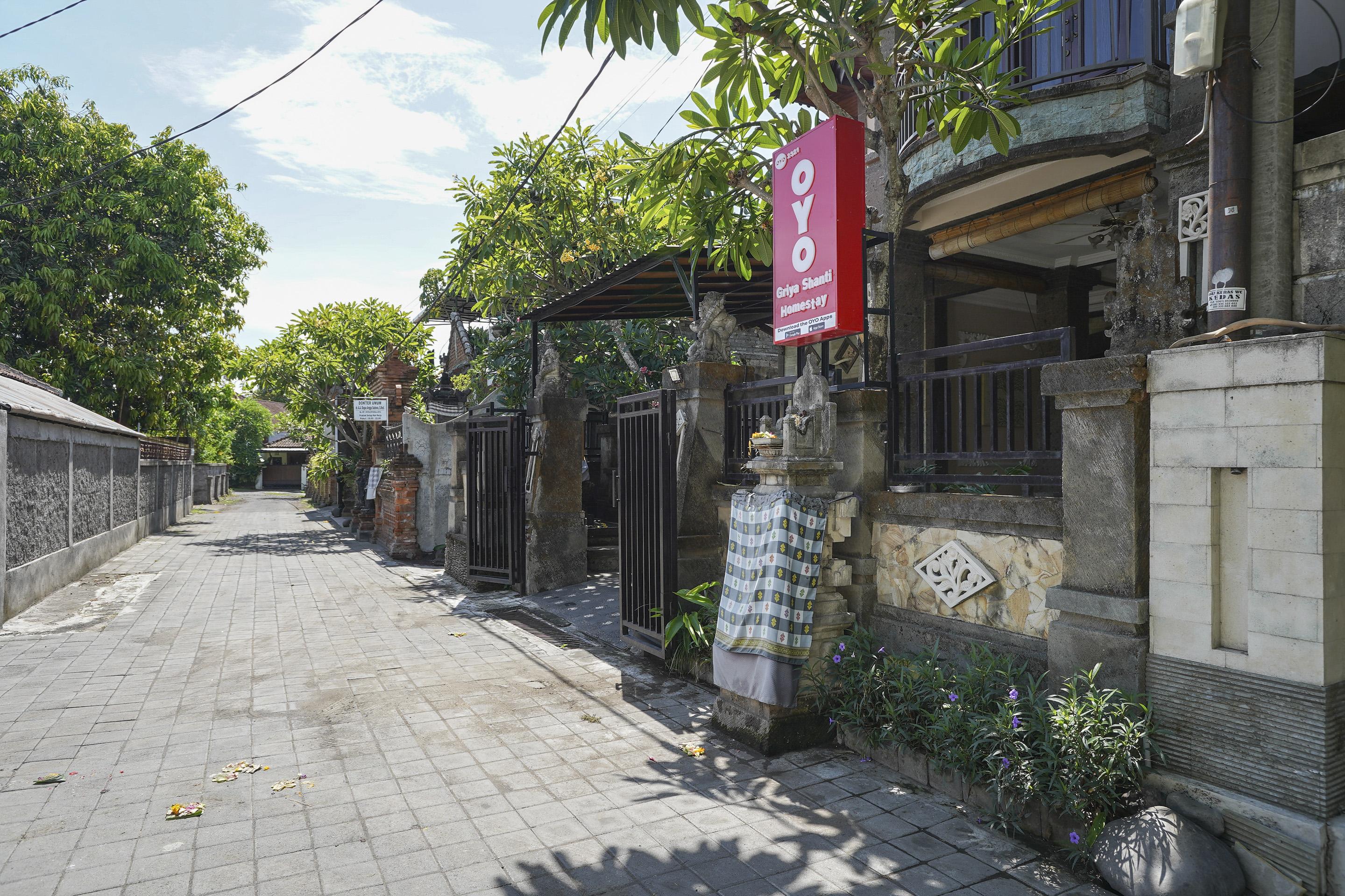 Oyo 2321 Griya Shanti Homestay Ketewel Εξωτερικό φωτογραφία