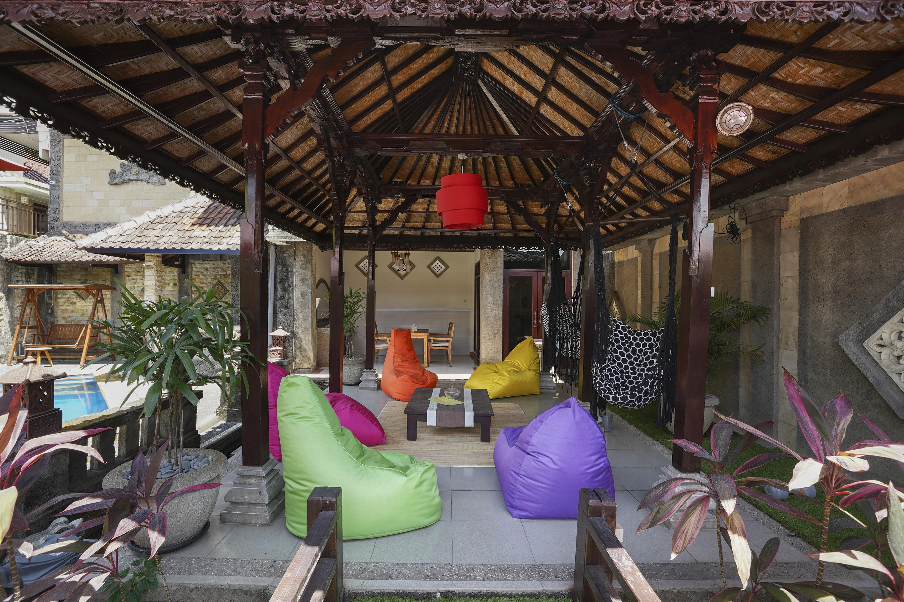 Oyo 2321 Griya Shanti Homestay Ketewel Εξωτερικό φωτογραφία